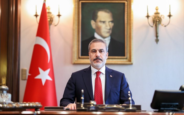 Туреччина може знову прийняти мирні переговори між Росією та Україною, – глава МЗС Туреччини