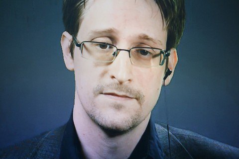 Более $5,2 млн доходов от продажи книги Сноудена взыщут в пользу государства