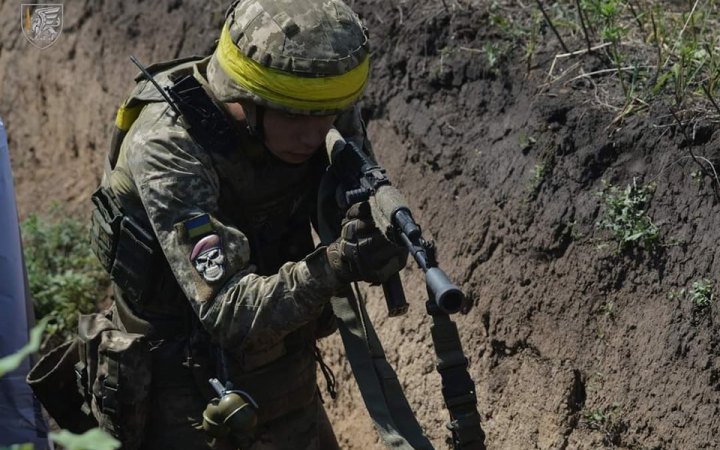 Генштаб: ситуація на фронті залишається складною, ворог продовжує атакувати позиції Сил оборони