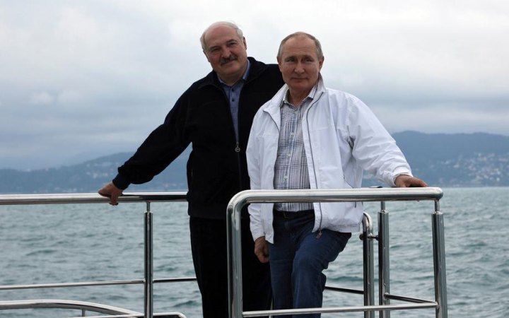Лукашенко зібрався до Путіна, щоб "обговорити проблеми у їхніх відносинах"
