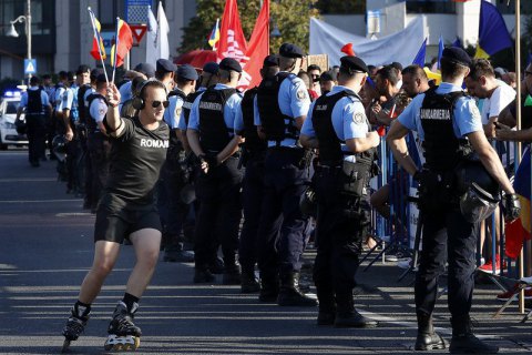 Прокуратура Румунії почала розслідувати застосування жандармерією сили до протестувальників