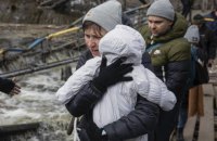 Оккупанты открыли огонь в сторону колонны женщин и детей, двигавшихся по "зеленому коридору" в Киевской области