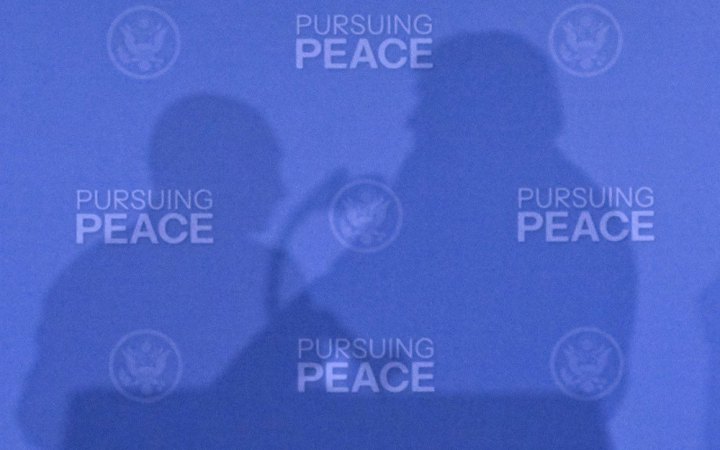 "Потрібно займатися агресивною дипломатією": Венс пояснив чому Трамп продовжує діалог з російським диктатором Путіним