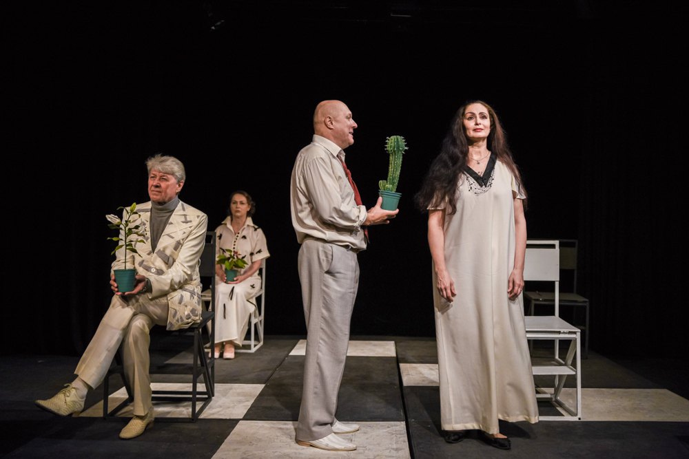 Вистава «Правда-комедія»