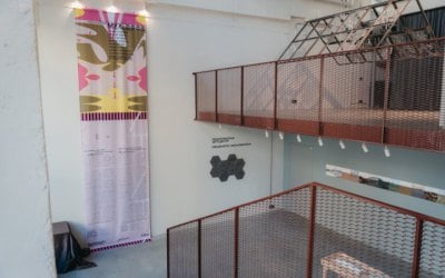 Виставка МУХі 2026: неохопна реальність, прошита напівпрозорими нитками