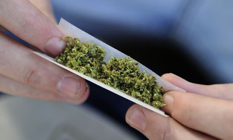 Правительство Германии разрешило употреблять марихуану больным тяжелыми заболеваниями