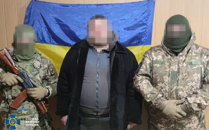 Четверо ворожих інформаторів отримали по 8 і 9 років тюрми за коригування російських ударів по містах України