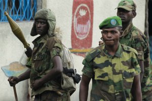 Лидер конголезских повстанцев сдался в Уганде