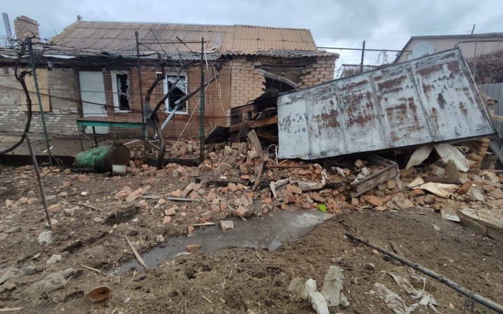 Ворог обстріляв Нікопольщину: пошкоджені житлові будинки та лінії електропередач