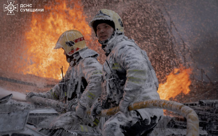 Росіяни в Сумах уночі тричі били по одній локації 