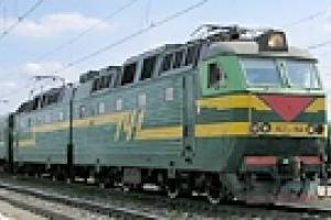 В Днепропетровской области с рельсов сошел локомотив поезда "Евпатория-Москва"