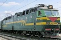 В Днепропетровской области с рельсов сошел локомотив поезда "Евпатория-Москва"