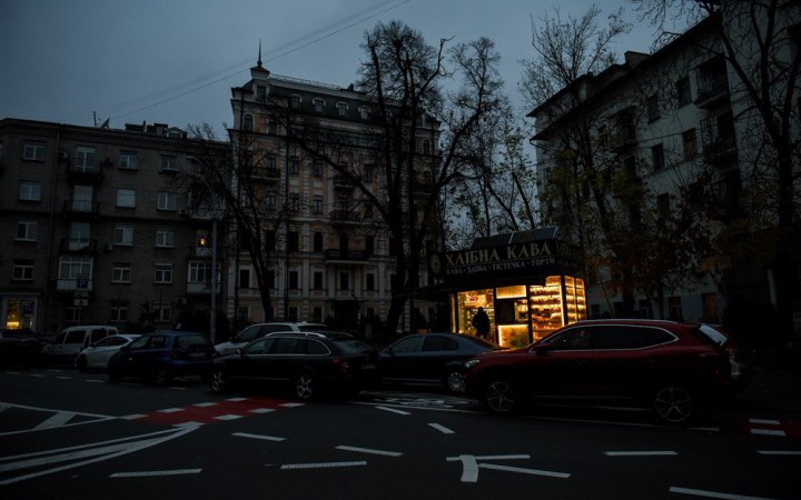 Укренерго розповіло, як відключатимуть світло у середу