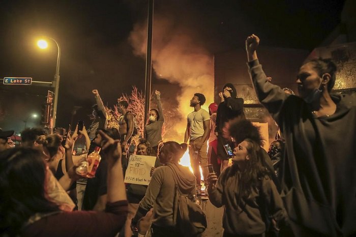 Протесты в США после убийства Джорджа Флойда