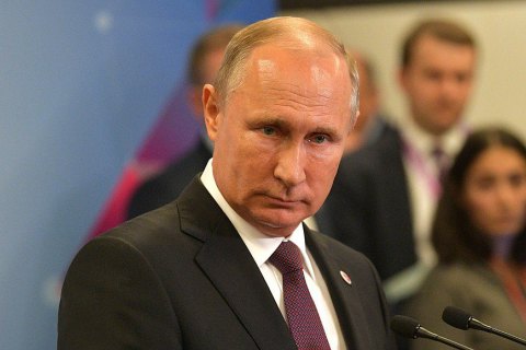 Путін пояснив відмову приймати дзвінки Порошенка небажанням брати участь у "виборчій кампанії"