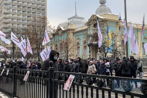 ФЛП пытались прорваться в здание Верховной Рады (обновлено)