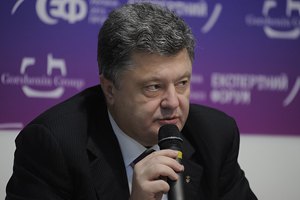 Порошенко: случай с Власенко подрывает доверие к Украине со стороны Европы