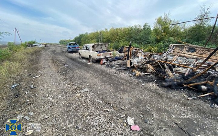 Росіяни обстріляли евакуаційну колону біля Куп’янська, загинули 22 людини, серед яких 10 дітей (оновлено)