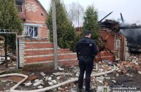 Росіяни вранці дроном поцілили по домогосподарству на Чернігівщині