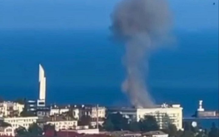 У Севастополі біля штабу Чорноморського флоту РФ пролунав сильний вибух
