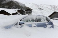 Сильные снегопады в Австрии заблокировали запад страны
