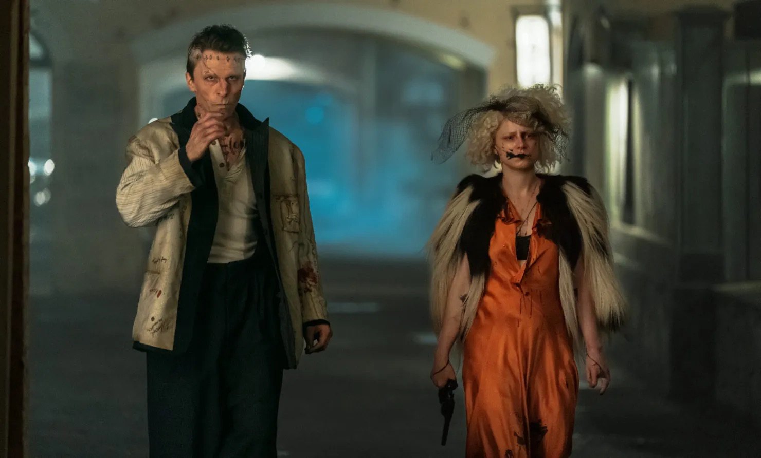 Кадр з фільму 'Наречена!' 