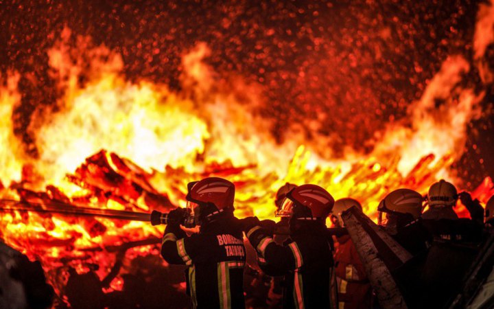 ЄС переживає найгірший сезон лісових пожеж за історію спостережень, у Португалії горіло 3% території