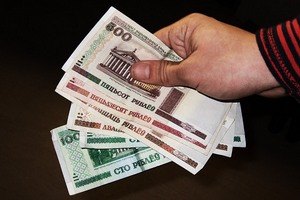 У Білорусі дорожчають хліб, молоко і горілка