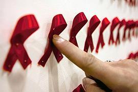 Украинцы боятся СПИДа, но тест на ВИЧ не проходят - опрос
