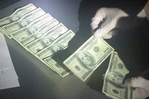 Прокурора Черкасс задержали на взятке в $1,5 тысячи