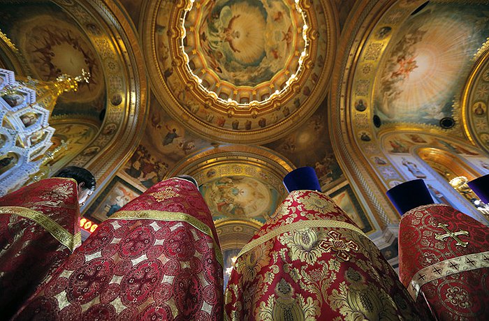 Богослужение в Кафедральном соборном храме Христа Спасителя, Москва