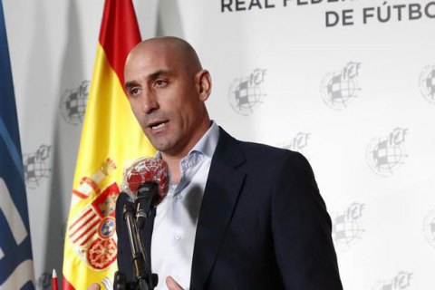 Федерация футбола Испании готова выделить клубам Ла Лиги полмиллиарда евро