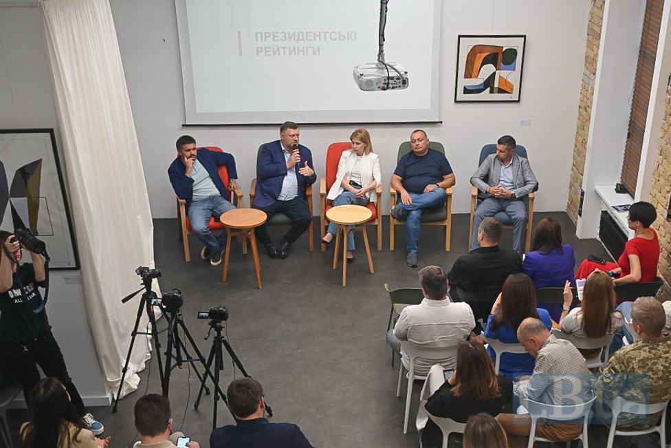 From left to right: Ihor Liskh, Oleksandr Korniyenko, Olha Stefanishyna, Oleksiy Antypovych, and Illya Pavlenko during the discussion