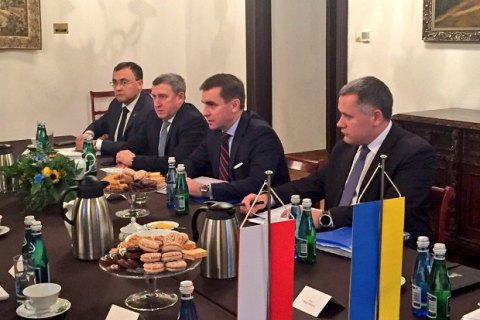 ​В Кракове началась встреча Консультационного комитета президентов Украины и Польши