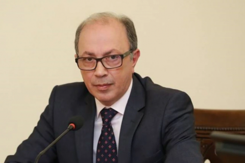 Глава МИД Армении подал в отставку после шести месяцев пребывания в должности