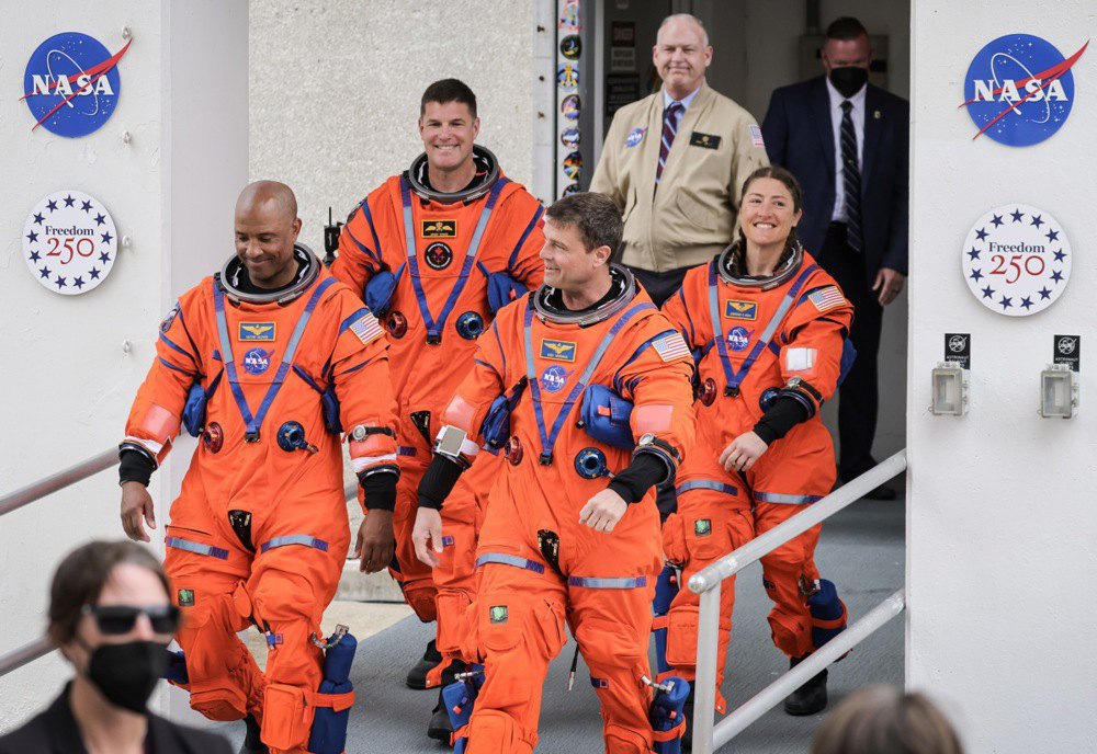 Запуск місії Artemis II з Космічного центру Кеннеді