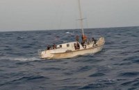 У берегов Италии задержали яхту с украинцами, которые переправляли нелегалов 