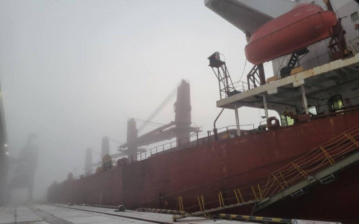 З українських портів вийшли одразу шість суден з агропродукцією