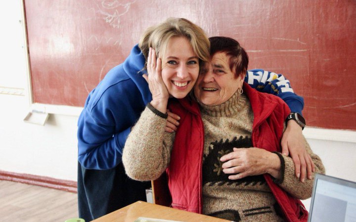 «Нам не кажуть, де саме будемо ночувати». Як неврологиня лікує жителів прифронтових сіл 