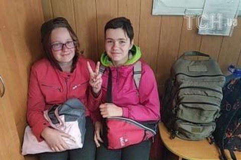 Киевские шестиклассницы, которых разыскивали три дня, нашлись