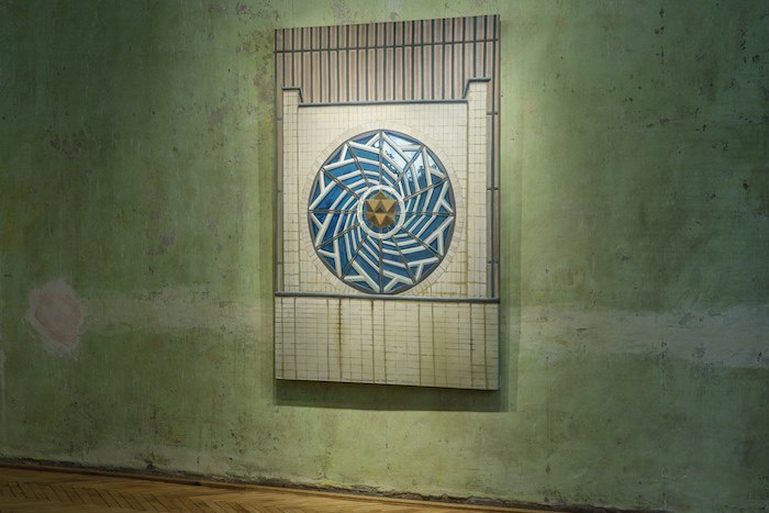 Выставка Ксении Гнилицкой в галерее Naked Room