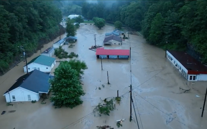 Через повінь у штаті Кентуккі загинули щонайменше восьмеро людей
