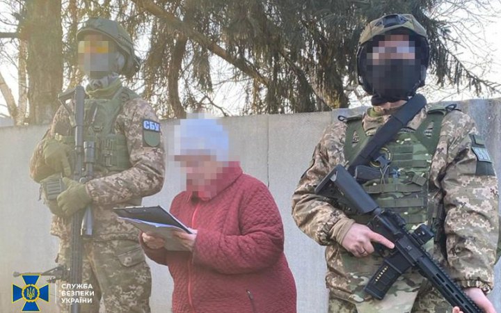 На Донеччині затримали інформаторку росіян, яку завербував її син-бойовик "ДНР"
