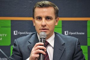 Україна та ЄС іще не визначилися з юристами для Тимошенко, - Єлісєєв