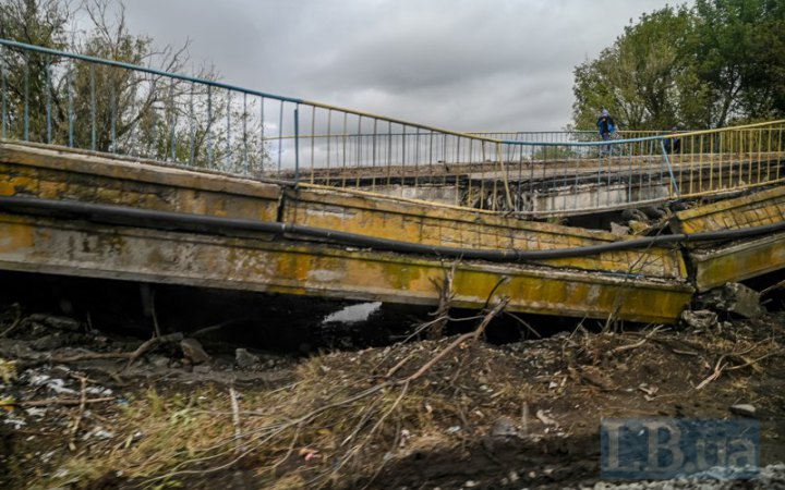 У деокупованій Балаклії відновлено частину водопроводу на мосту через Сіверський Донець, – МВС