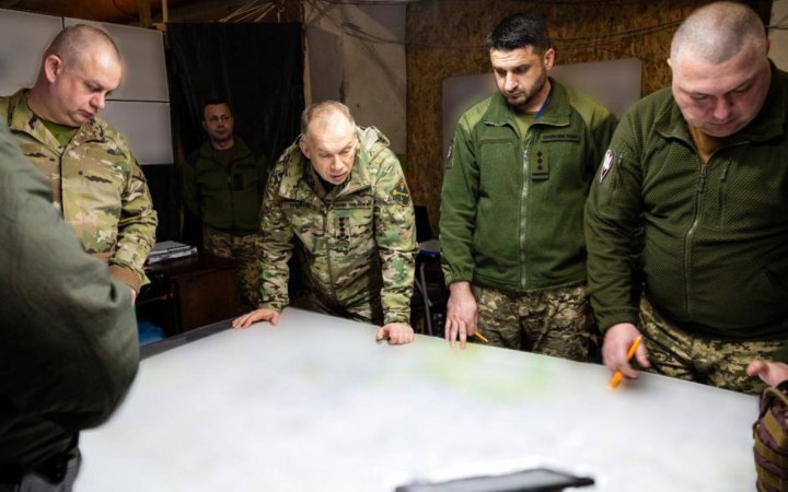 Сирський: поблизу кордону на Сумщині і на території РФ тривають інтенсивні бойові дії 