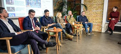 Які червоні лінії ми маємо встановити для світу і для себе, щоб не втратити країну 