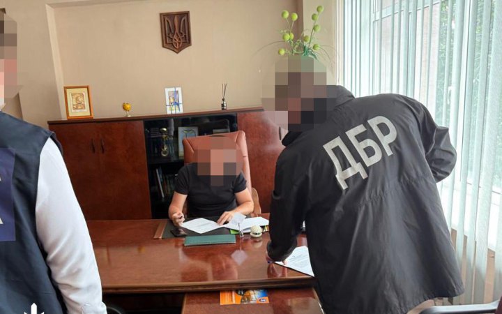 На Буковині судитимуть екскерівника Держгеокадастру за незаконну роздачу земель на  3,5 млн грн 