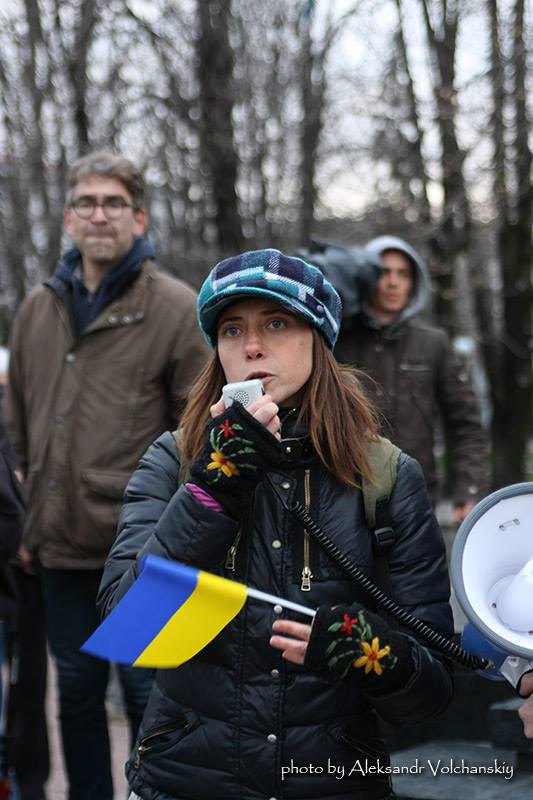 Ганна Мокроусова під час Луганського майдану
