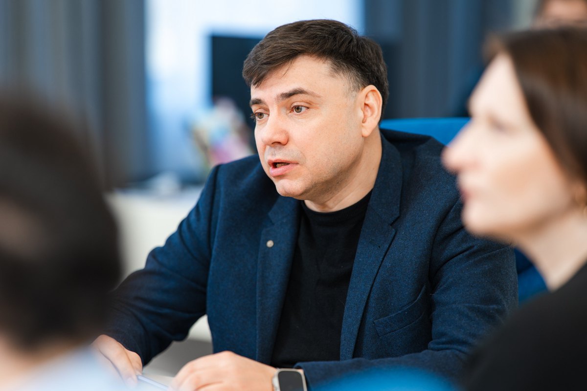 Директор НІР Степан Крулько